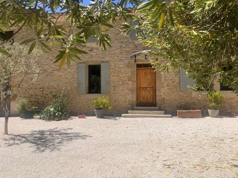 Maison Sarrians - 4 chambres - 200m²