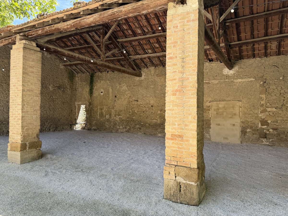 Maison Sarrians