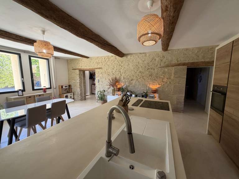 Maison Sarrians - 4 chambres - 200m²