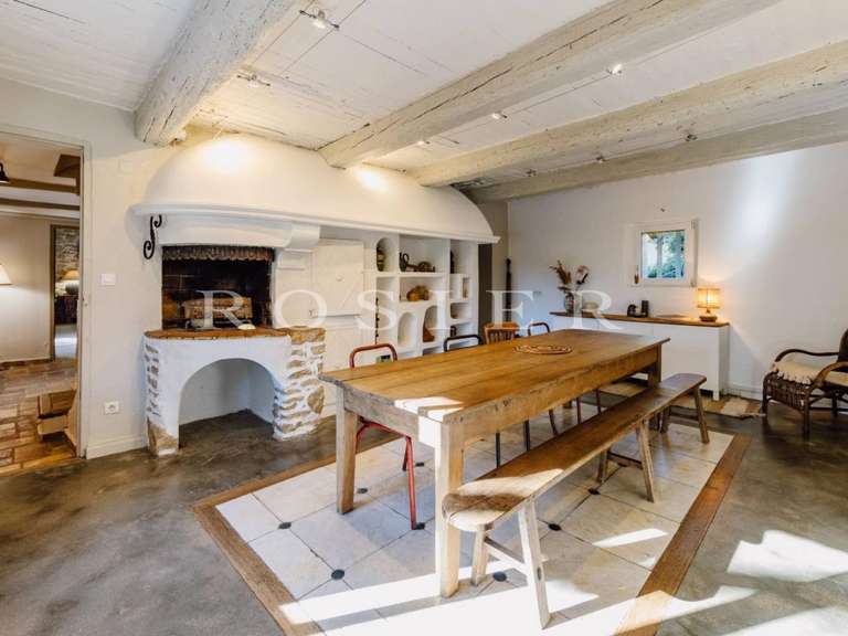 Villa Sarrians - 9 chambres - 411m²