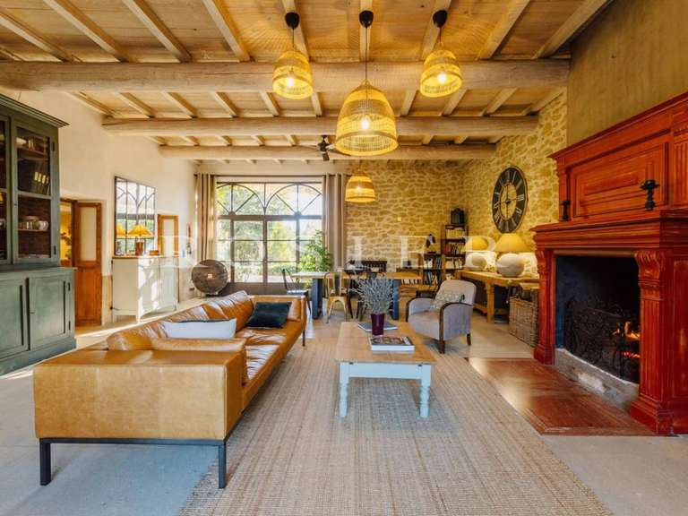 Villa Sarrians - 9 chambres - 411m²