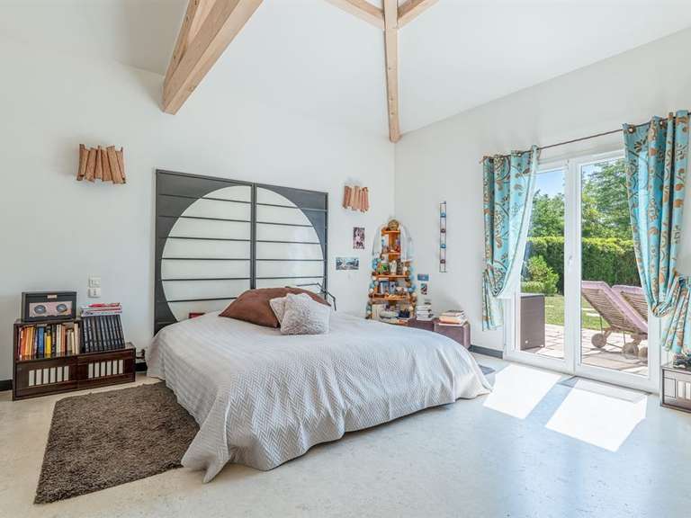 Maison Sathonay-Village - 5 chambres - 290m²