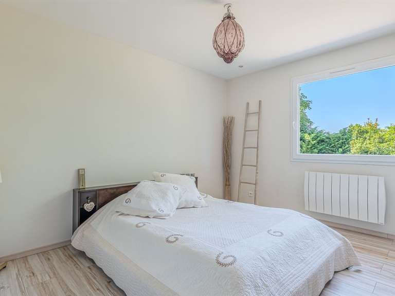 Maison Sathonay-Village - 5 chambres - 290m²