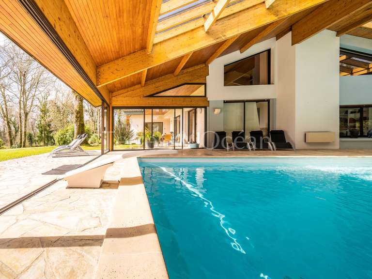 Maison Saubion - 9 chambres - 358m²