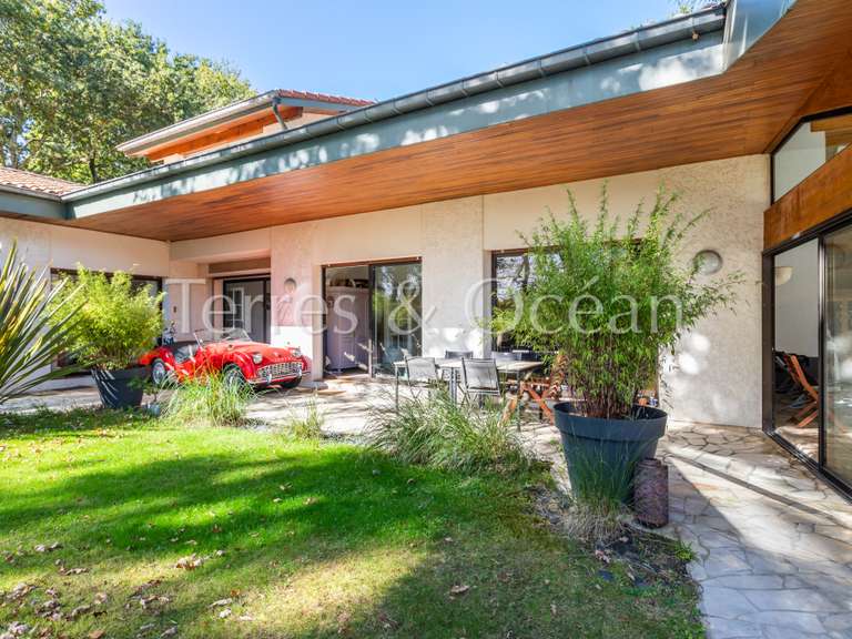 Maison Saubion - 9 chambres - 358m²