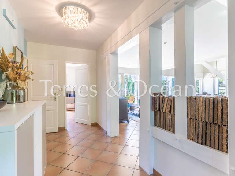 Maison Saubion - 8 chambres - 322m²