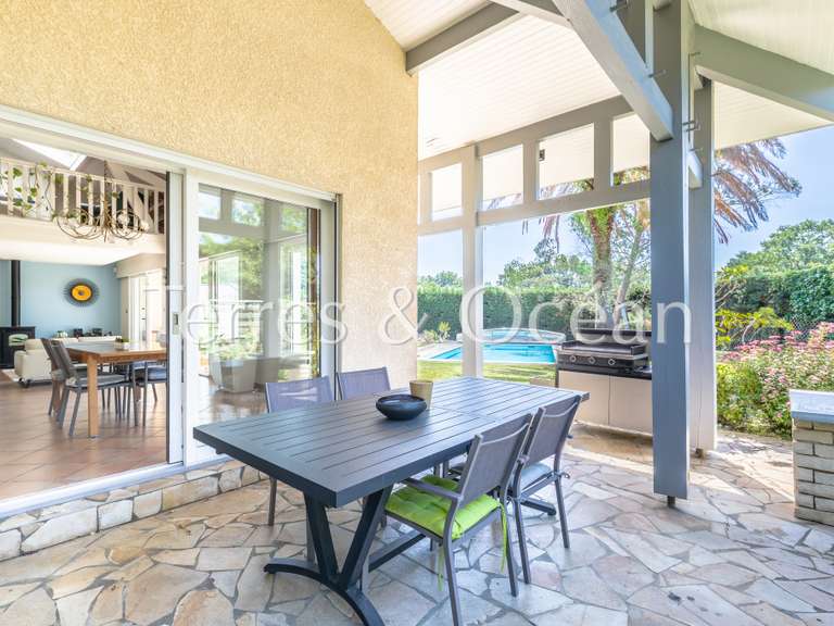 Maison Saubion - 8 chambres - 322m²