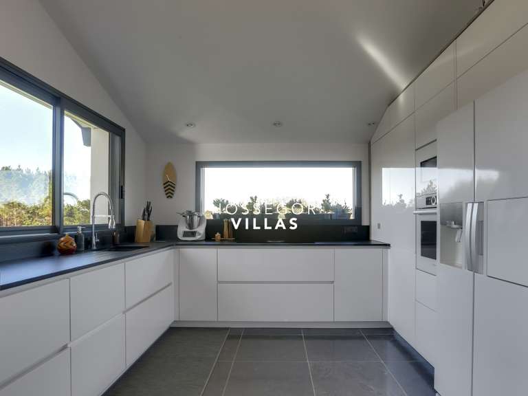 House Saubrigues - 4 bedrooms - 220m²