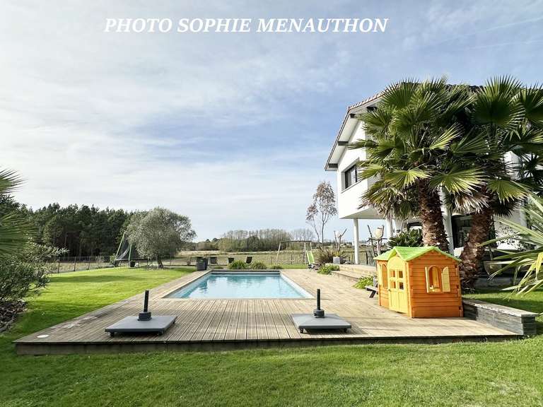 Maison Saubrigues - 4 chambres - 213m²