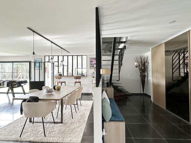 Maison Saubrigues - 4 chambres - 213m²