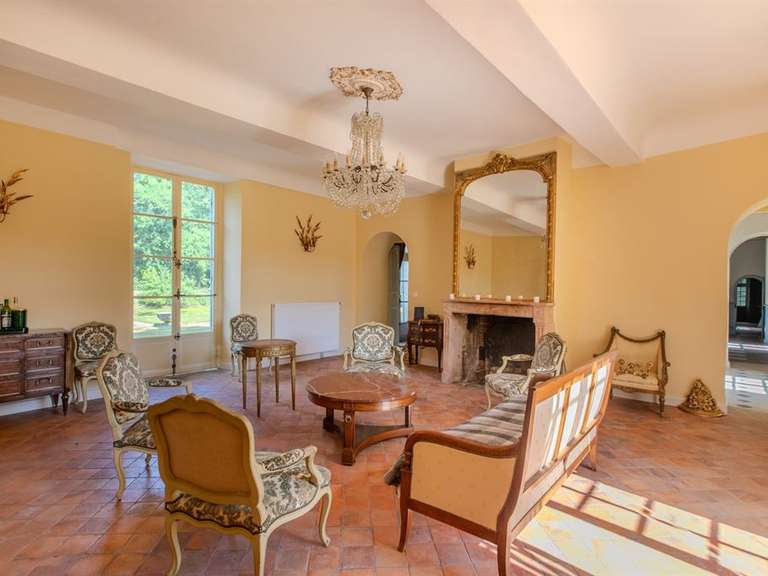 Château Saulieu - 8 chambres - 530m²