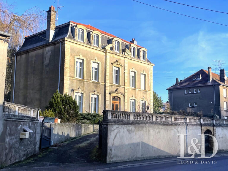 Maison Saulnes - 5 chambres - 243m²