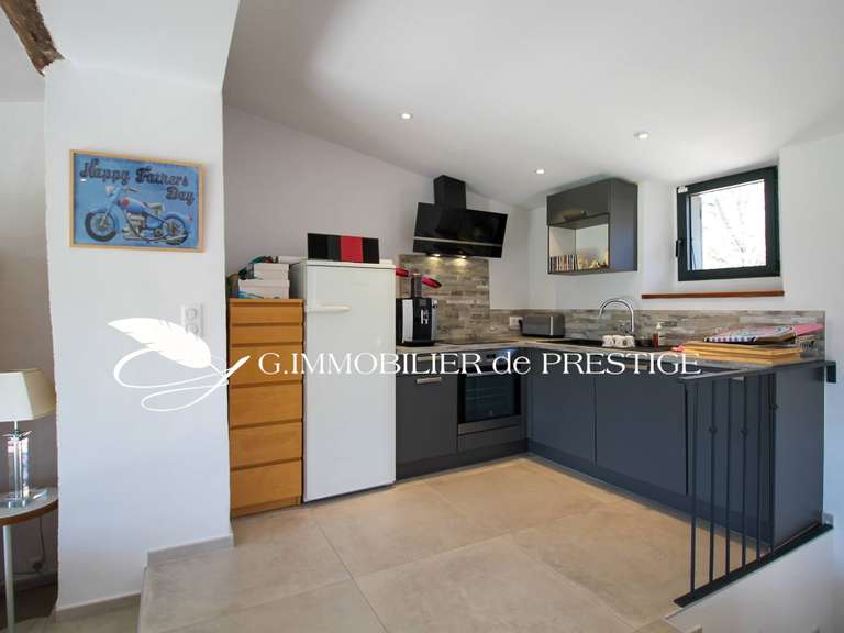 Maison Sault - 7 chambres - 376m²