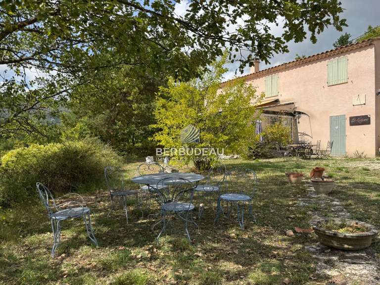 Villa Sault - 6 chambres - 202m²