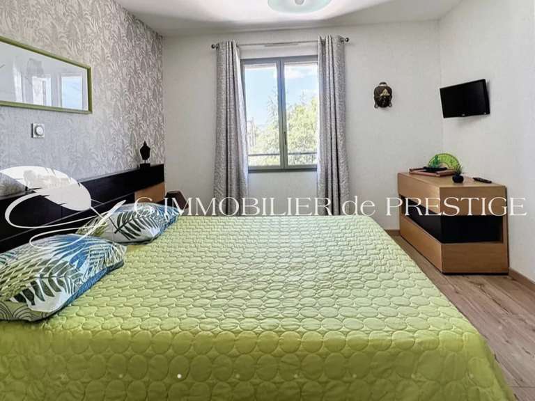 Villa Sault - 4 chambres - 181m²