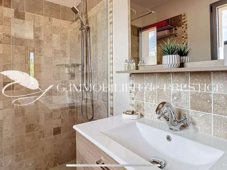 Villa Sault - 4 chambres - 181m²