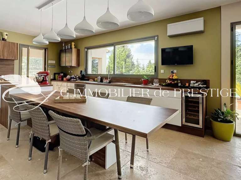 Villa Sault - 4 chambres - 181m²