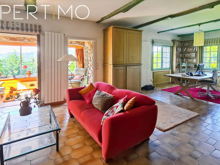 Maison Saumane - 6 chambres - 275m²