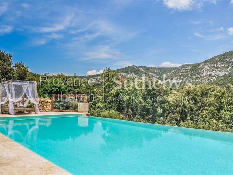 Maison Saumane-de-Vaucluse - 5 chambres - 350m²