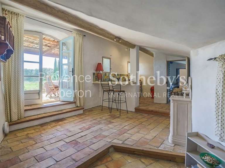 Maison Saumane-de-Vaucluse - 5 chambres - 350m²