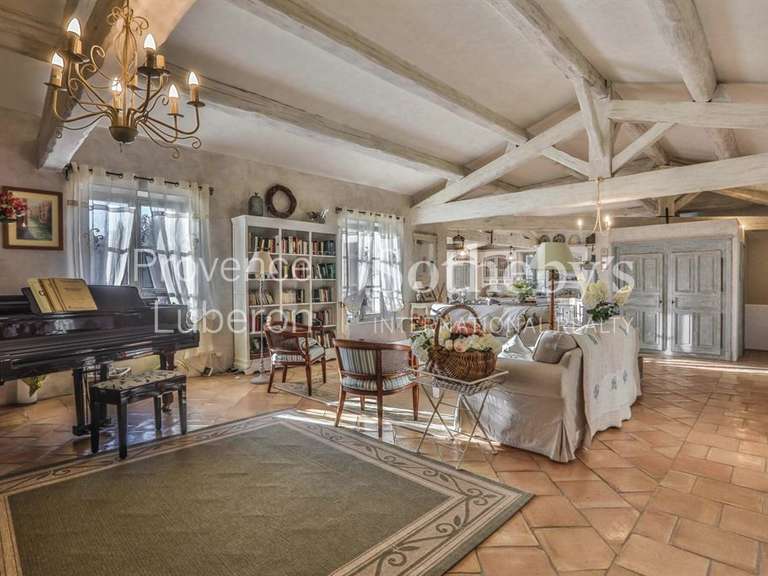 House Saumane-de-Vaucluse - 4 bedrooms - 300m²