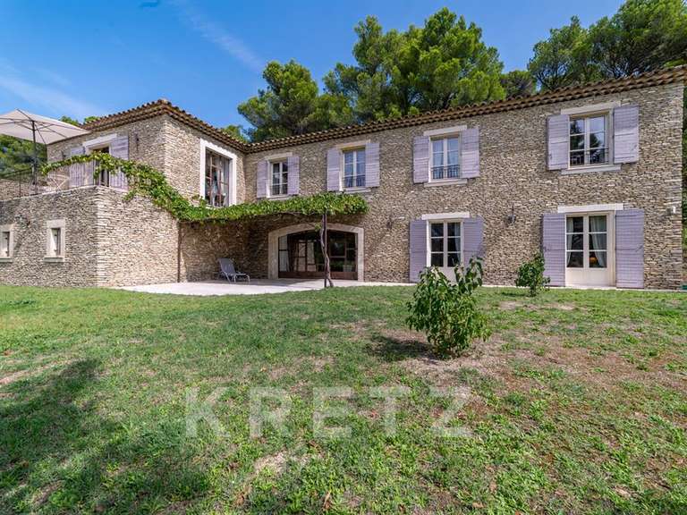 House Saumane-de-Vaucluse - 4 bedrooms - 300m²