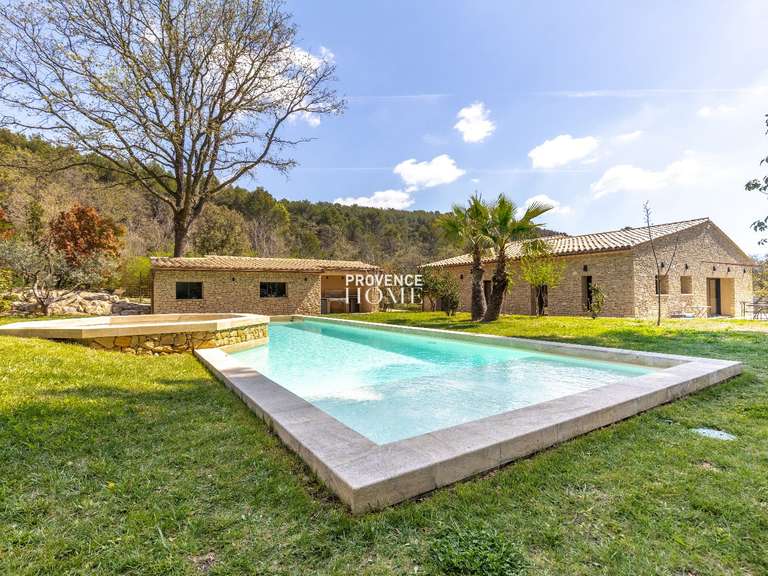 Maison Saumane-de-Vaucluse - 3 chambres - 160m²