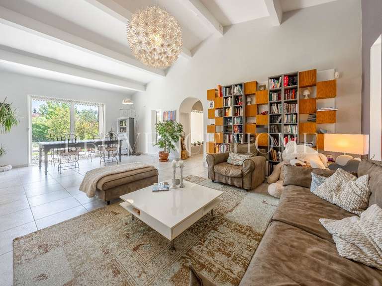 Maison Saumane-de-Vaucluse - 4 chambres - 159m²