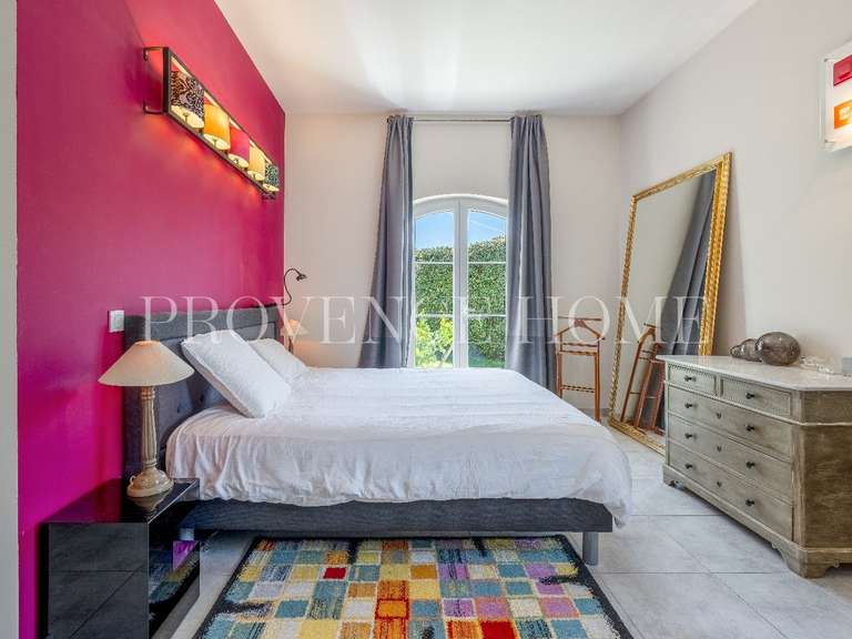 Maison Saumane-de-Vaucluse - 4 chambres - 159m²
