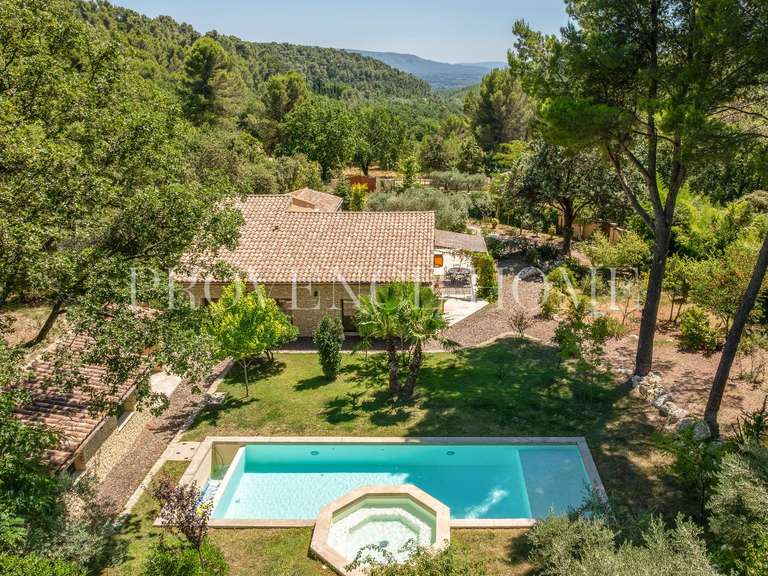 Propriété Saumane-de-Vaucluse - 3 chambres - 160m²