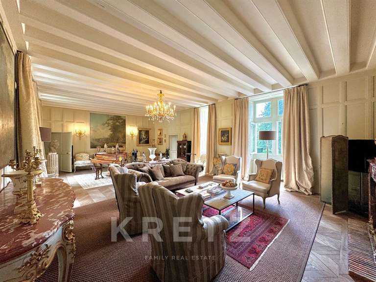 Château Saumur - 12 chambres - 2100m²