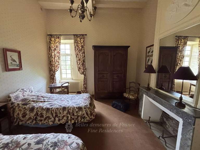 Château Saumur - 11 chambres - 1600m²