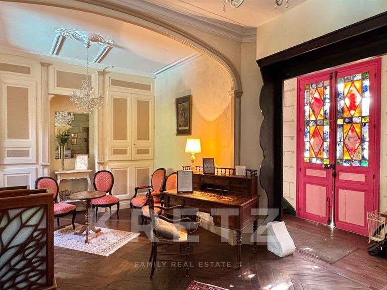 Maison Saumur - 8 chambres - 460m²