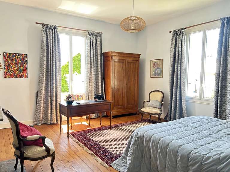 Maison Saumur - 5 chambres - 532m²