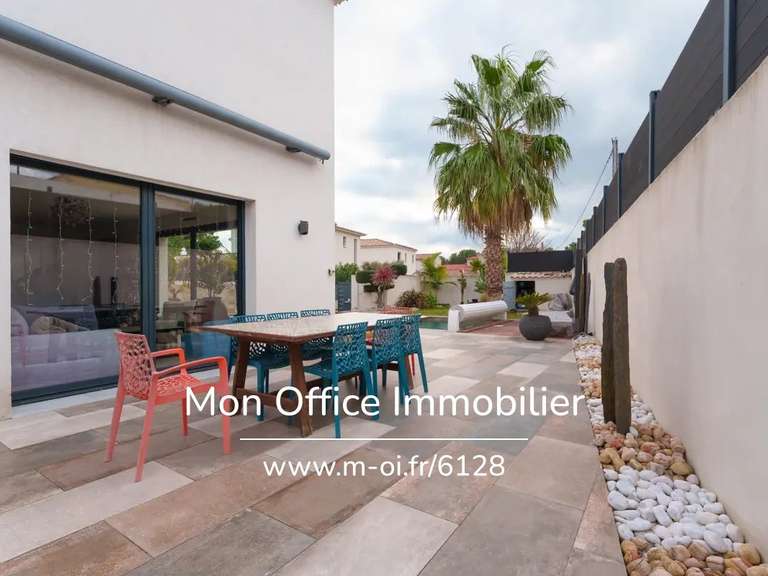 Maison Sausset-les-Pins - 4 chambres - 146m²