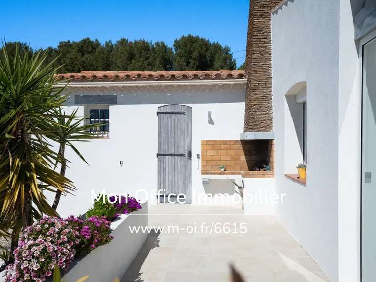 Propriété Sausset-les-Pins - 4 chambres - 150m²