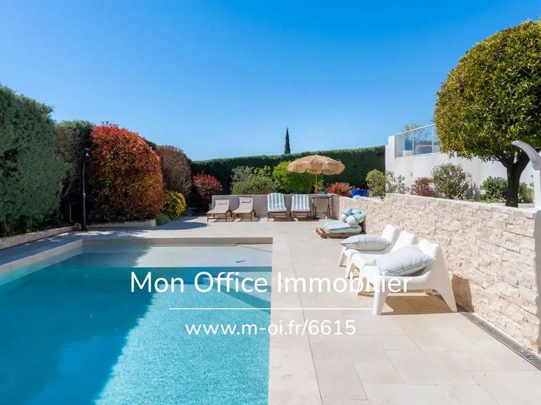 Propriété Sausset-les-Pins - 4 chambres - 150m²