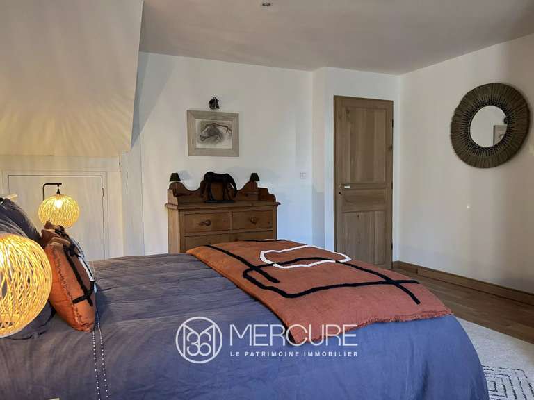 Maison Saussey - 2 chambres - 600m²