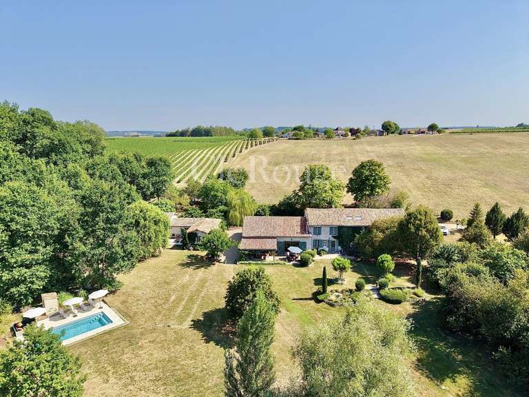 Maison Saussignac - 7 chambres - 274m²