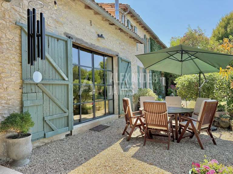 Maison Saussignac - 7 chambres - 274m²