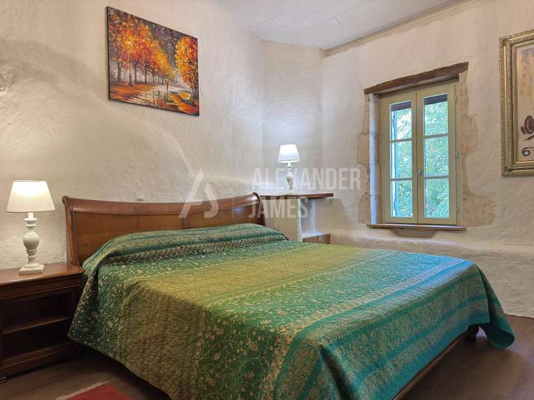 Maison Saussignac - 7 chambres - 274m²
