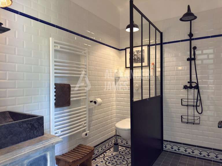 Maison Saussignac - 7 chambres - 274m²