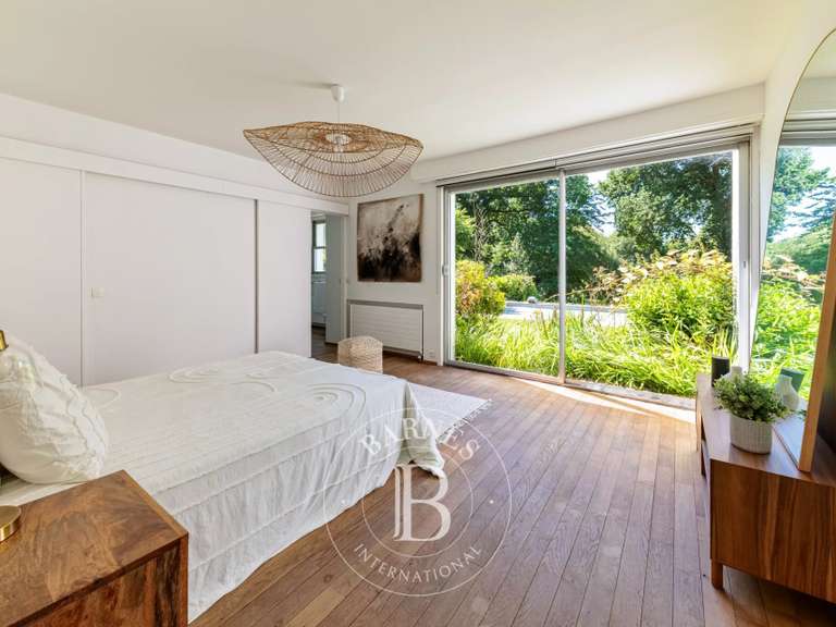 Maison Sautron - 5 chambres - 320m²