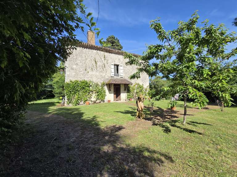 Maison Sauvagnas - 6 chambres - 400m²