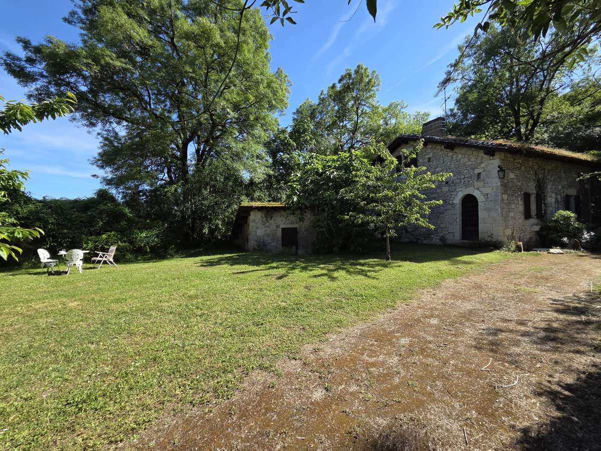 Maison Sauvagnas