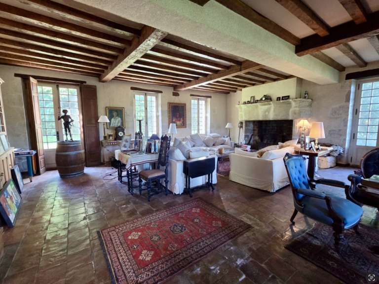 Maison Sauvagnas - 6 chambres - 400m²