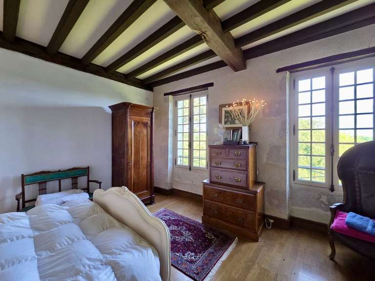 Maison Sauvagnas - 6 chambres - 400m²