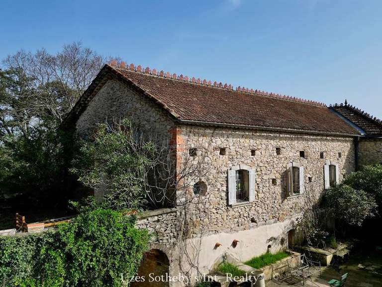 House Sauve - 7 bedrooms - 1200m²