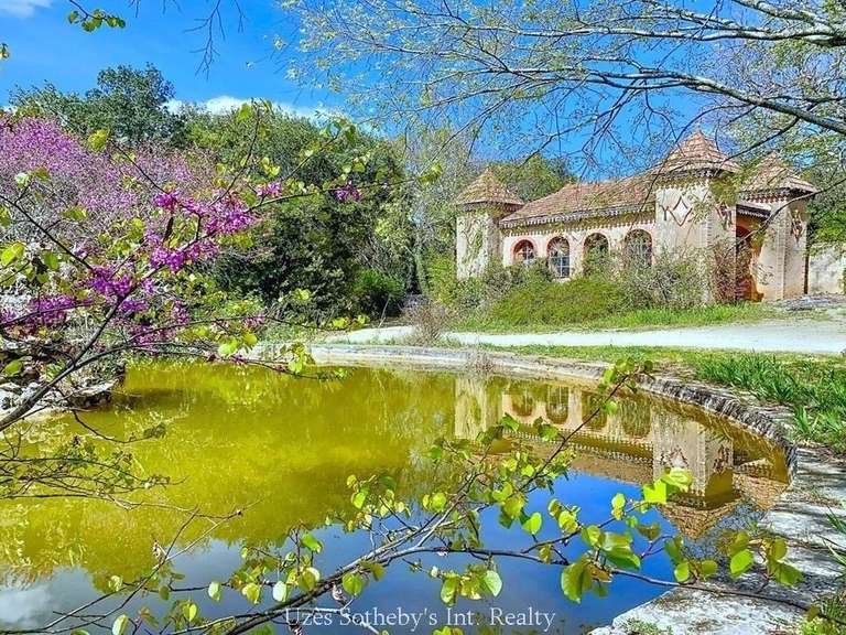 House Sauve - 7 bedrooms - 1200m²