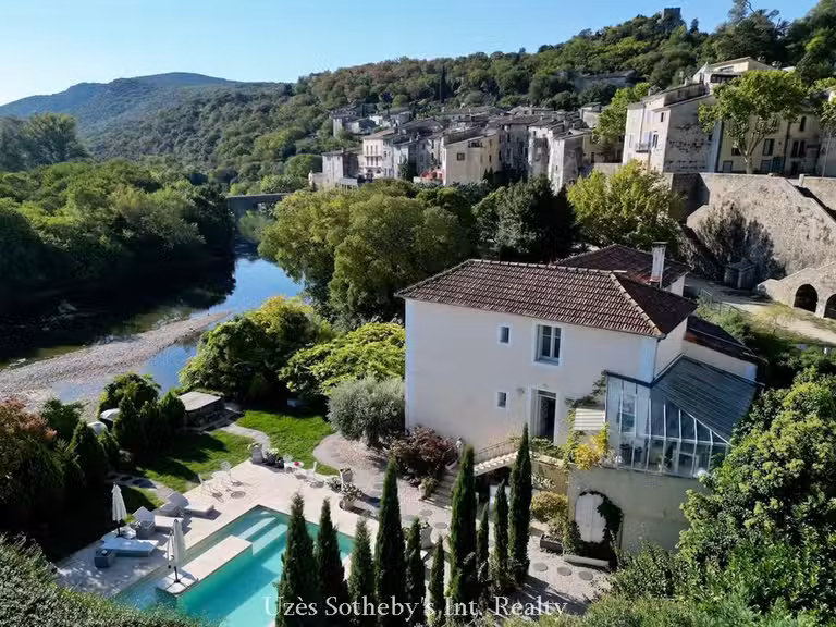 Maison Sauve - 4 chambres - 276m²